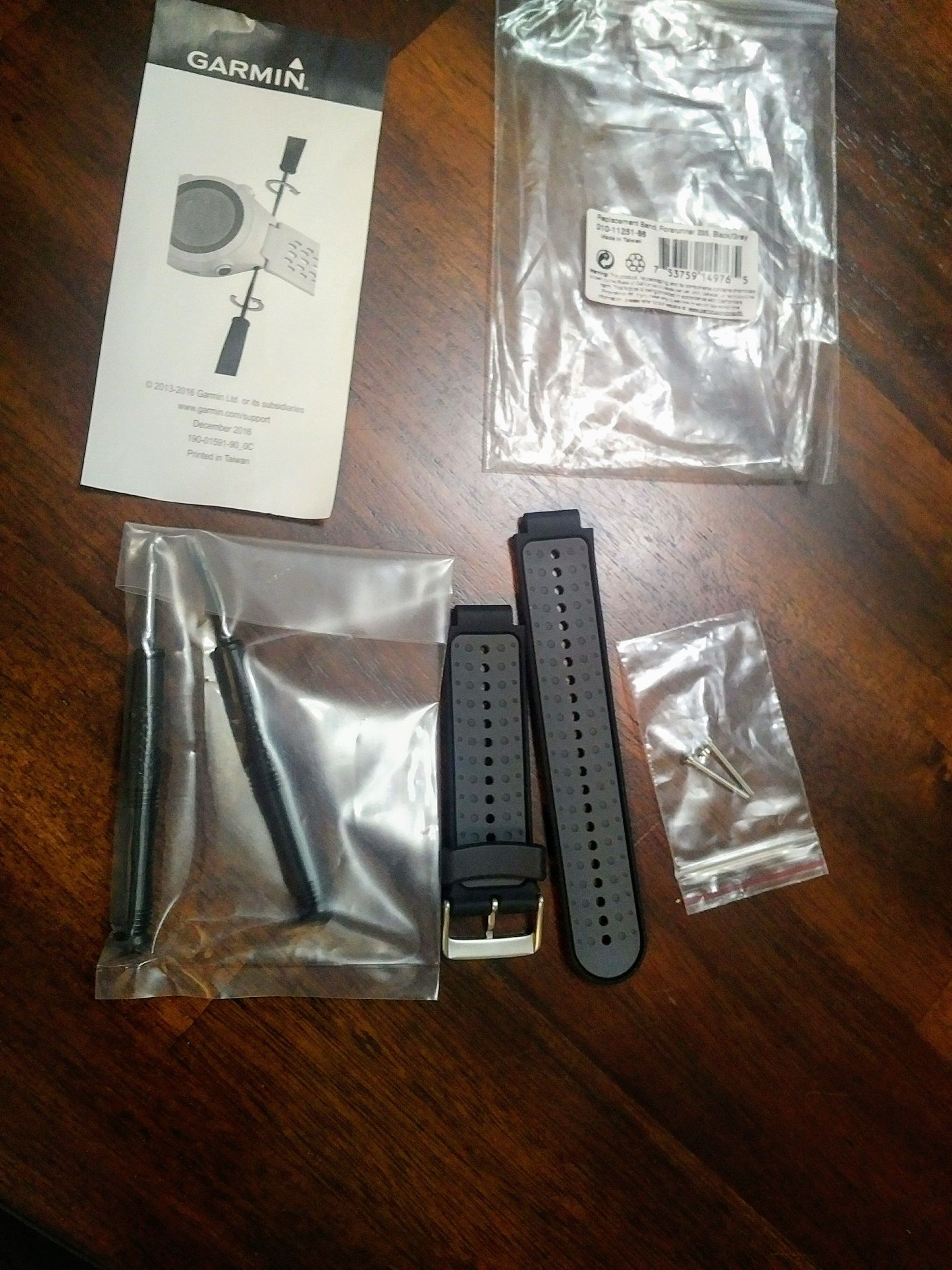 Replacing my Garmin Forerunner 235 Wrist Strap Gallery Article